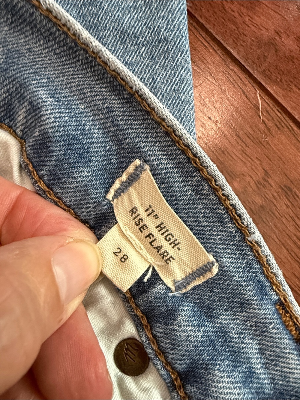 NWOT Madewell Light Blue 11” Flare Leg High Rise Denim Jeans 28 - Picture 4 of 7